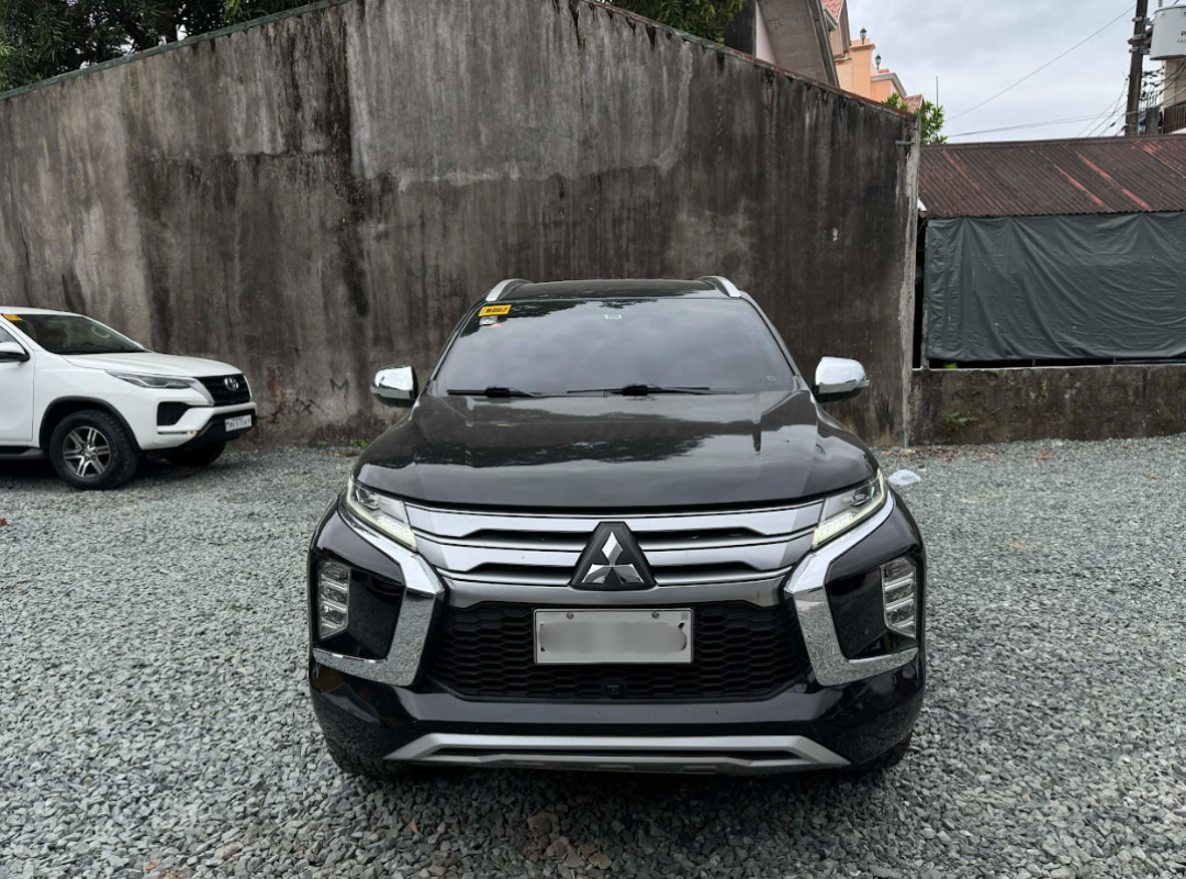 Mitsubishi Montero SUV Front for Rent in Marikina City